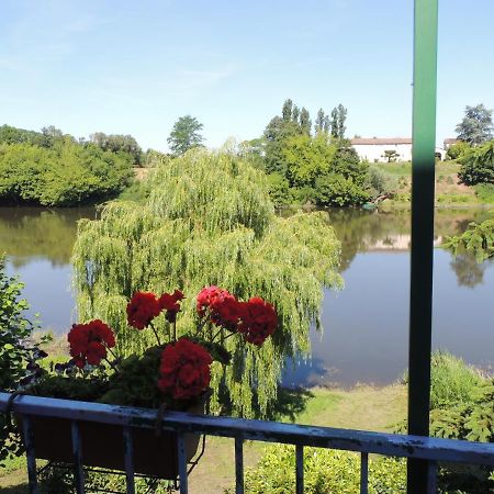 Le Jardin Des Cygnes Panzió Pineuilh Kültér fotó